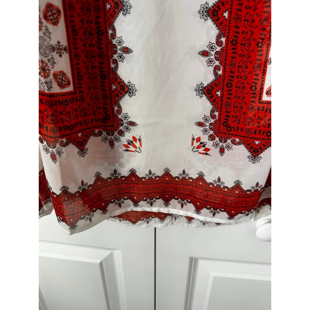 24/7 Comfort Apparel Blouse L White Red Patterned - Picture 4 of 6